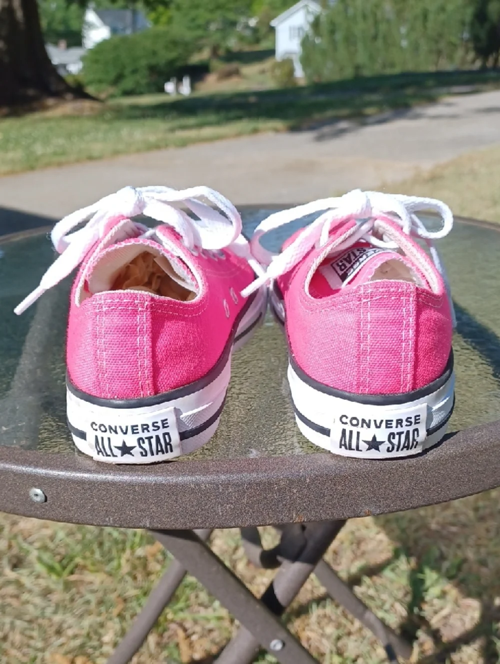 Converse Hot Pink Low Laced All Star Sneakers Girls-13 Like New!